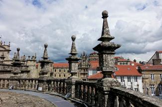 santiago-de-compostela-1254880_1920.jpg