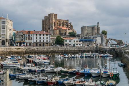 castro-urdiales-3909781_1920.jpg