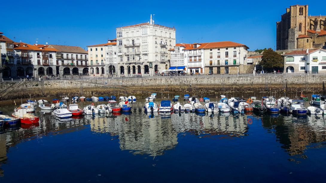 castro-urdiales-2734061_1920.jpg