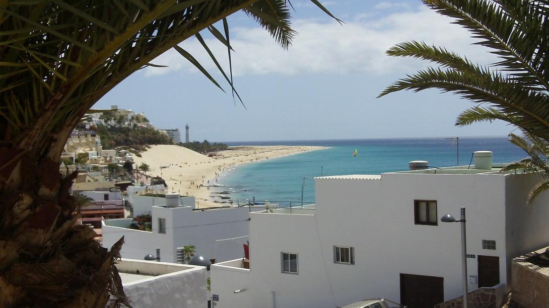 fuerteventura-106451_1920.jpg